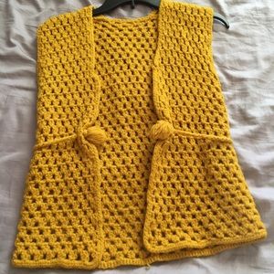Women’s sweater vest
